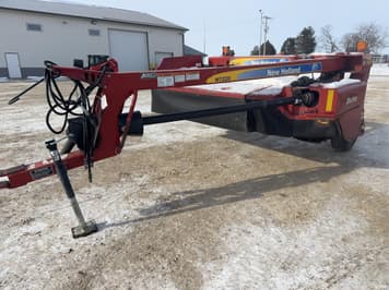 Main image New Holland H7220